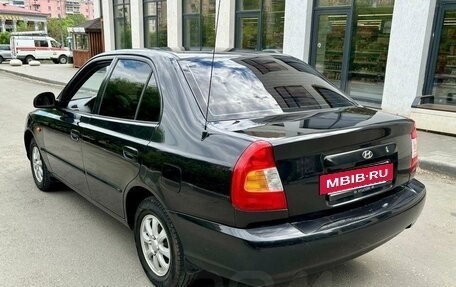 Hyundai Accent II, 2011 год, 400 000 рублей, 3 фотография