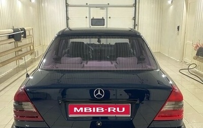 Mercedes-Benz C-Класс, 1996 год, 470 000 рублей, 1 фотография