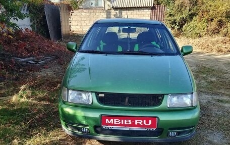 Volkswagen Polo III рестайлинг, 1998 год, 170 000 рублей, 1 фотография