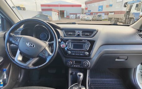KIA Rio III рестайлинг, 2013 год, 950 000 рублей, 6 фотография