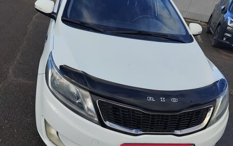 KIA Rio III рестайлинг, 2013 год, 950 000 рублей, 5 фотография