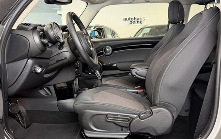 MINI Hatch, 2022 год, 2 690 000 рублей, 7 фотография