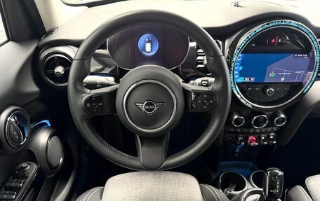 MINI Hatch, 2023 год, 2 020 000 рублей, 9 фотография