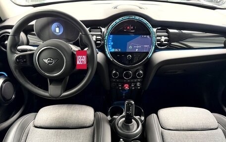 MINI Hatch, 2023 год, 2 020 000 рублей, 8 фотография