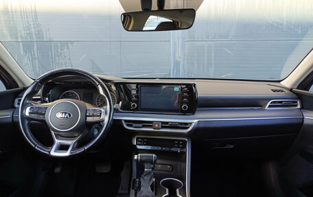 KIA K5, 2021 год, 2 450 000 рублей, 17 фотография