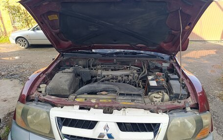 Mitsubishi Montero III, 2002 год, 425 000 рублей, 28 фотография