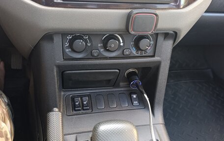 Mitsubishi Montero III, 2002 год, 425 000 рублей, 30 фотография