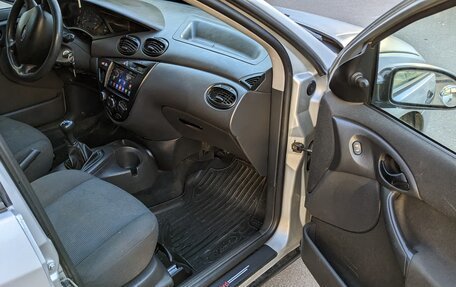 Ford Focus IV, 2002 год, 219 000 рублей, 7 фотография
