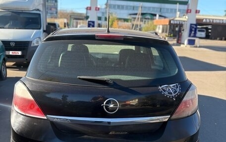 Opel Astra H, 2005 год, 265 000 рублей, 2 фотография