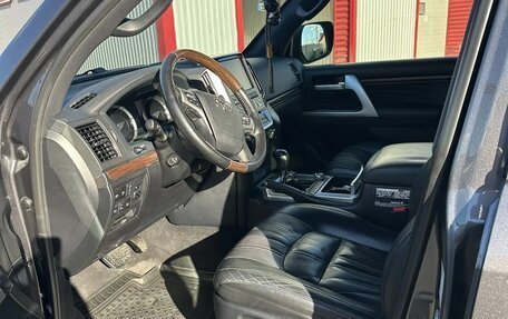 Toyota Land Cruiser 200, 2020 год, 7 500 000 рублей, 5 фотография