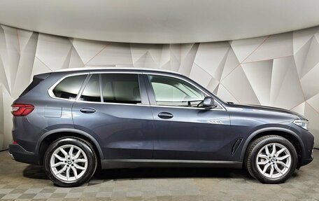 BMW X5, 2018 год, 5 890 000 рублей, 6 фотография