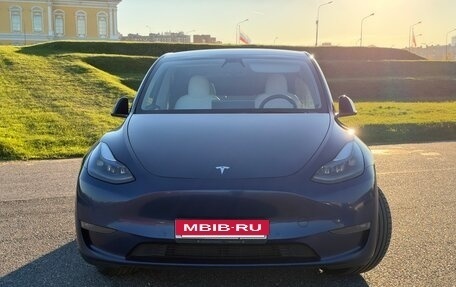 Tesla Model Y I, 2021 год, 4 100 000 рублей, 2 фотография