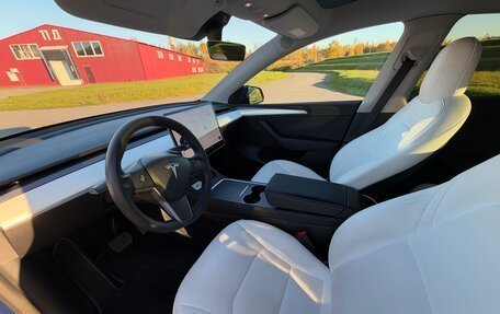 Tesla Model Y I, 2021 год, 4 100 000 рублей, 8 фотография
