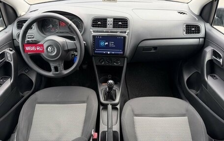Volkswagen Polo VI (EU Market), 2013 год, 720 000 рублей, 13 фотография
