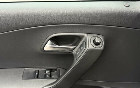 Volkswagen Polo VI (EU Market), 2013 год, 720 000 рублей, 18 фотография