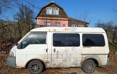 Mazda Bongo IV, 2002 год, 120 000 рублей, 2 фотография