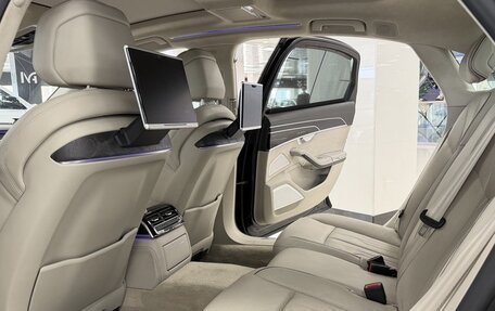 Audi A8, 2018 год, 5 700 000 рублей, 23 фотография
