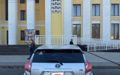 Toyota Aqua I, 2017 год, 1 050 000 рублей, 6 фотография