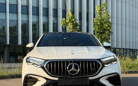 Mercedes-Benz E-Класс, 2026 год, 7 830 000 рублей, 2 фотография