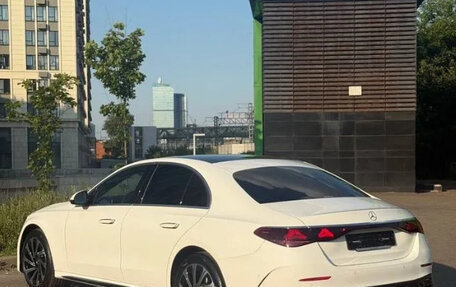 Mercedes-Benz E-Класс, 2026 год, 7 830 000 рублей, 5 фотография