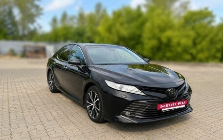 Toyota Camry, 2020 год, 3 150 000 рублей, 4 фотография