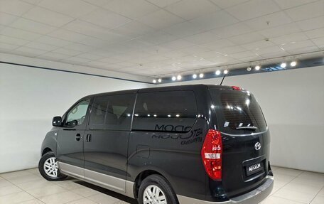 Hyundai H-1 II рестайлинг, 2016 год, 1 949 000 рублей, 4 фотография
