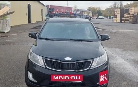 KIA Rio III рестайлинг, 2014 год, 880 000 рублей, 4 фотография