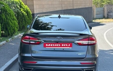 Ford Fusion (North America) II, 2020 год, 1 500 000 рублей, 4 фотография