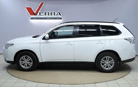 Mitsubishi Outlander III рестайлинг 3, 2013 год, 1 150 000 рублей, 8 фотография