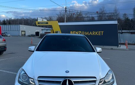 Mercedes-Benz C-Класс, 2013 год, 1 250 000 рублей, 2 фотография