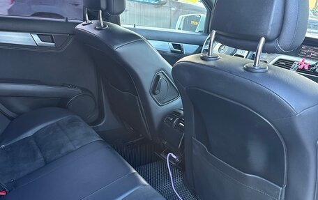 Mercedes-Benz C-Класс, 2013 год, 1 250 000 рублей, 10 фотография