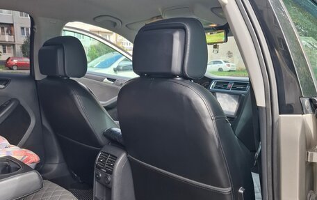 Volkswagen Jetta VII, 2013 год, 980 000 рублей, 9 фотография