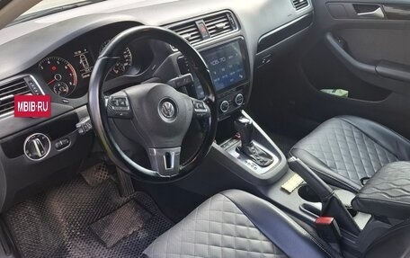 Volkswagen Jetta VII, 2013 год, 980 000 рублей, 7 фотография