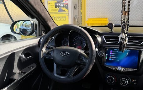 KIA Rio III рестайлинг, 2011 год, 750 000 рублей, 10 фотография