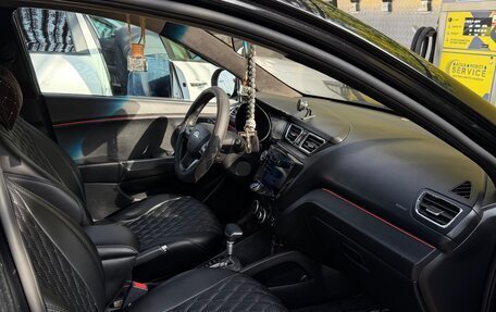 KIA Rio III рестайлинг, 2011 год, 750 000 рублей, 11 фотография