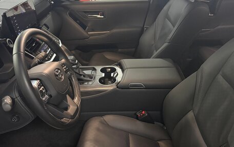 Toyota Land Cruiser, 2026 год, 14 000 000 рублей, 6 фотография