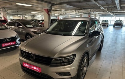 Volkswagen Tiguan II, 2019 год, 2 595 000 рублей, 1 фотография