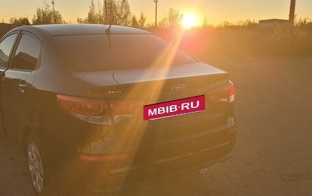 KIA Rio III рестайлинг, 2015 год, 580 000 рублей, 4 фотография