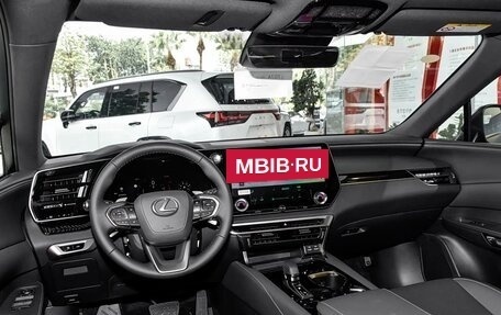 Lexus RX IV рестайлинг, 2026 год, 6 800 000 рублей, 12 фотография