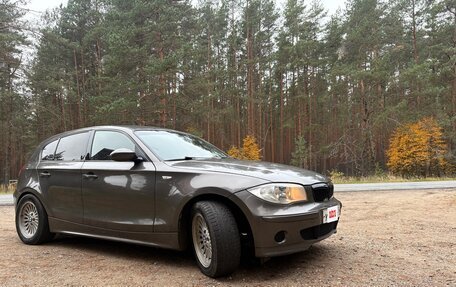 BMW 1 серия, 2007 год, 749 000 рублей, 10 фотография