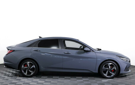 Hyundai Elantra, 2021 год, 1 900 000 рублей, 4 фотография