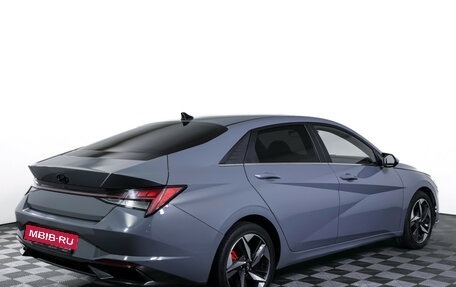 Hyundai Elantra, 2021 год, 1 900 000 рублей, 5 фотография