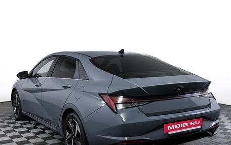 Hyundai Elantra, 2021 год, 1 900 000 рублей, 7 фотография