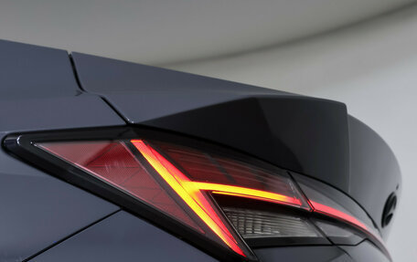 Hyundai Elantra, 2021 год, 1 900 000 рублей, 20 фотография