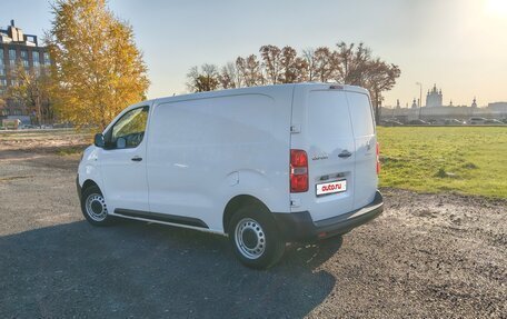Peugeot Expert, 2018 год, 2 350 000 рублей, 11 фотография