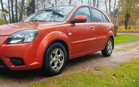 KIA Rio II, 2010 год, 398 000 рублей, 2 фотография