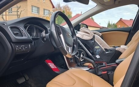 Volvo V40 Cross Country I, 2018 год, 1 980 000 рублей, 5 фотография
