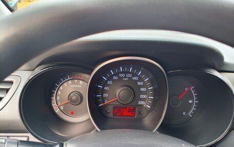 KIA Rio III рестайлинг, 2011 год, 900 000 рублей, 11 фотография