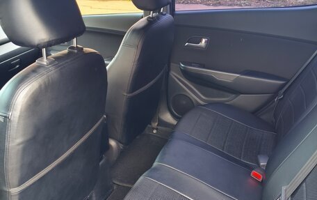 KIA Rio III рестайлинг, 2011 год, 900 000 рублей, 8 фотография