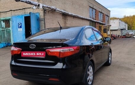 KIA Rio III рестайлинг, 2011 год, 900 000 рублей, 5 фотография